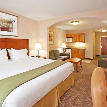 Holiday Inn Express Hotel & Suites Bay City By Ihg Exteriér fotografie
