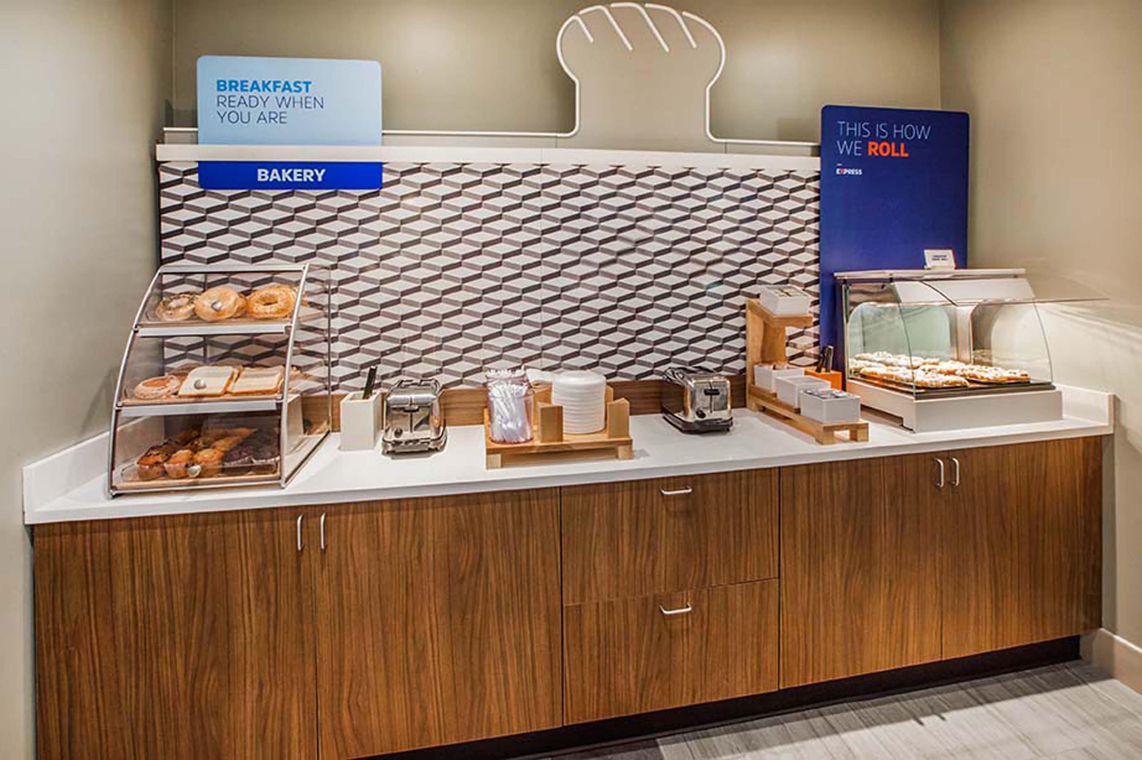 Holiday Inn Express Hotel & Suites Bay City By Ihg Exteriér fotografie